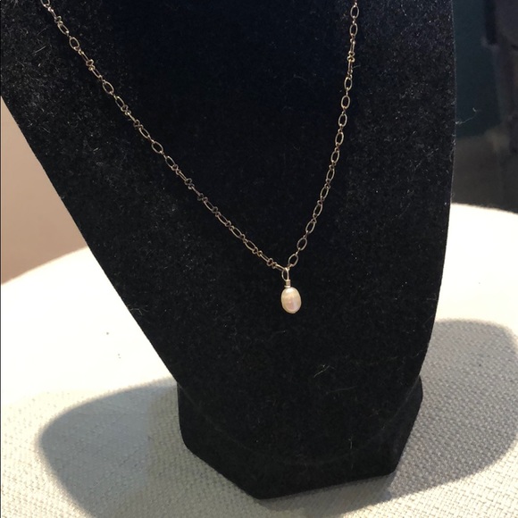 FREE ADD ON! Delicate Imitation Pearl Necklace - Picture 2 of 3